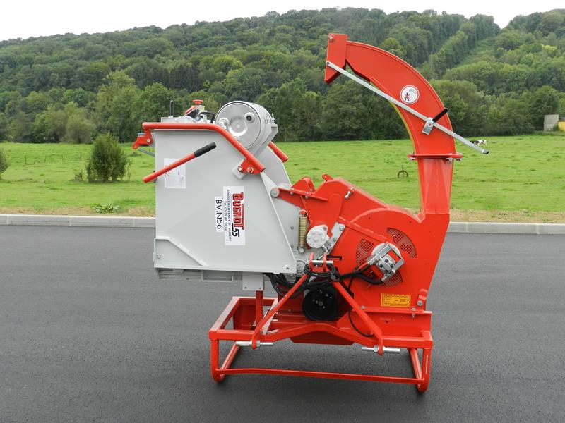 Hakselaar Bugnot BVN 56 driepunt